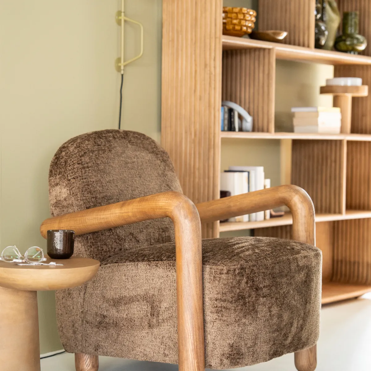 Retrova - brown 72x86x84 cm