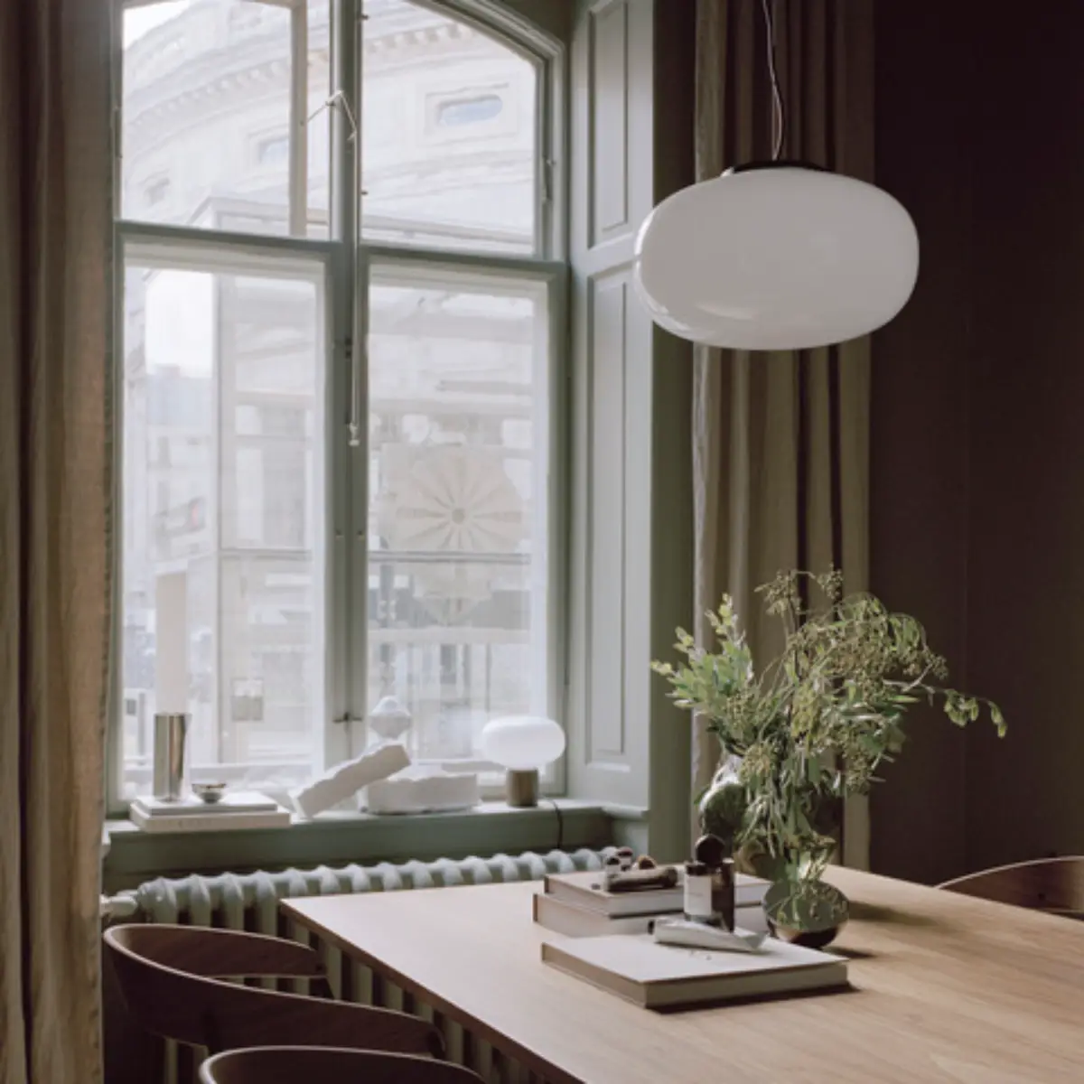 Karl-Johan Pendellampa Ø40 Vitt Opalglas