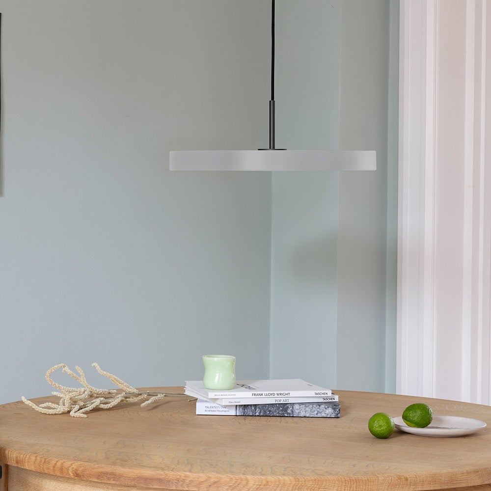 Asteria Medium Taklampa Ø43 cm Nuance Mist/Svart