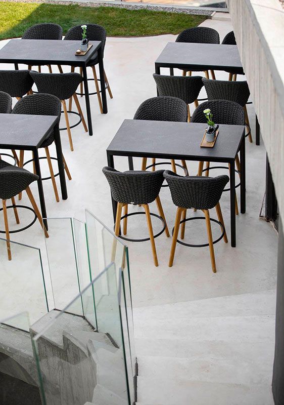 Peacock barstol Mörkgrå