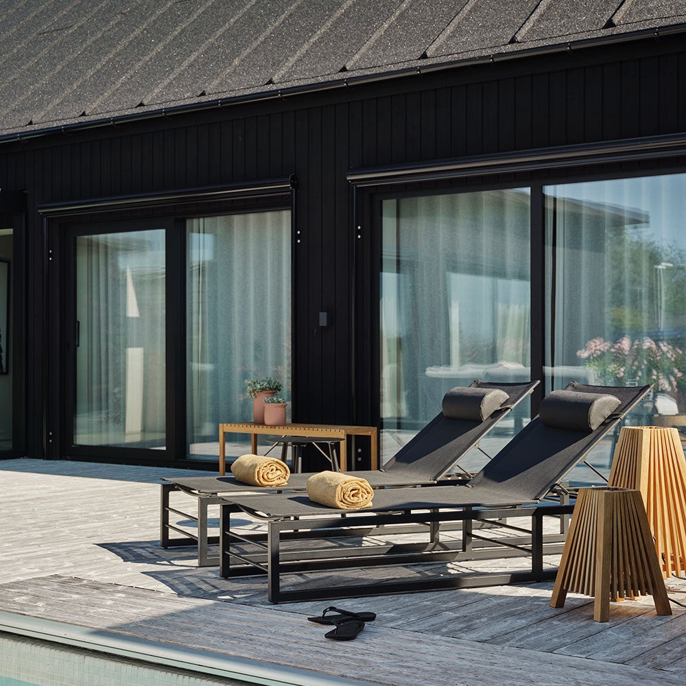 Vevi vilsäng svart/svart 