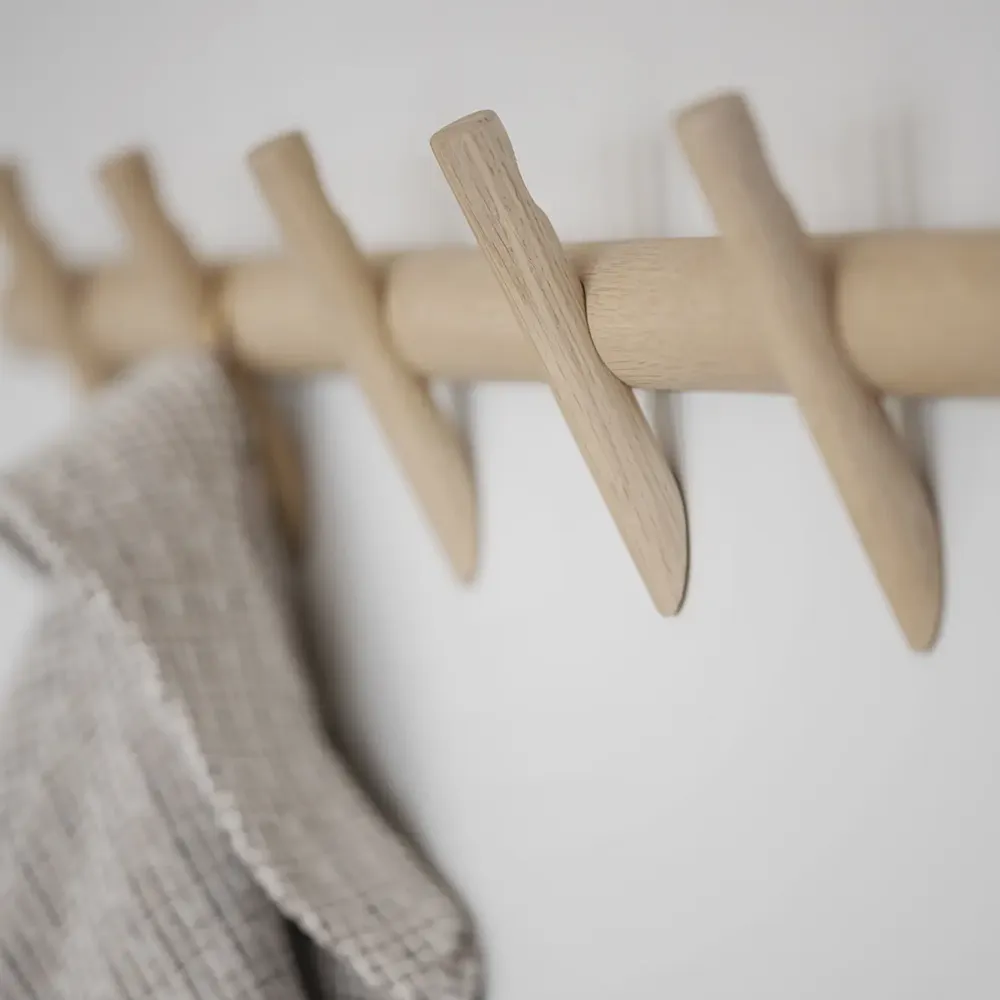 Hillmond kroklist 65 cm vitpigmenterad ek