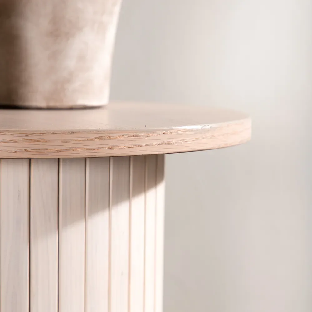 Bianca sidobord Vitputsad