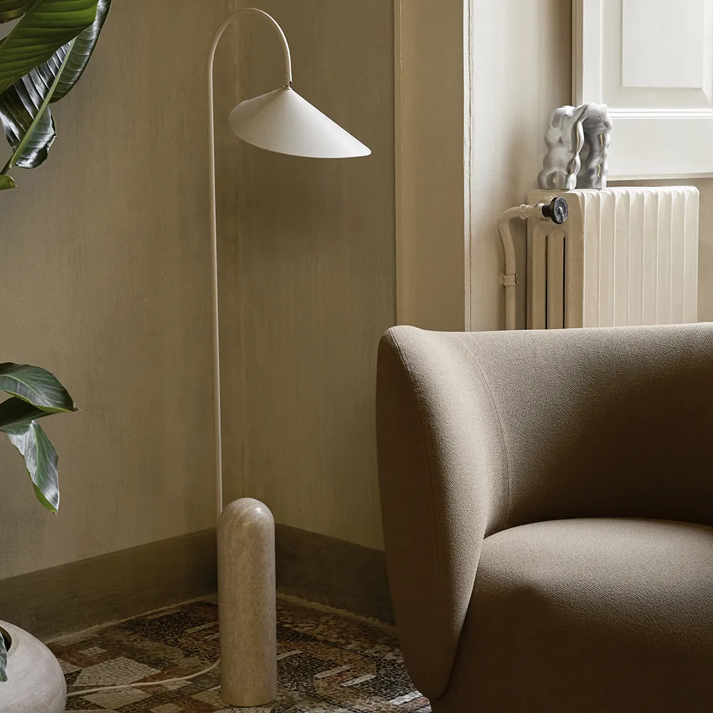 Justerbar Golvlampa med Travertinfot Arum Cashmere
