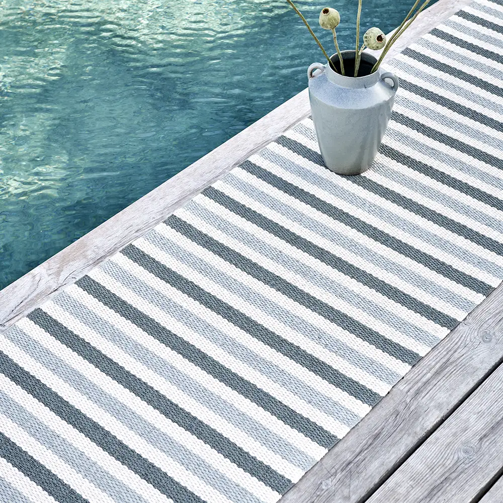 Teo matta 70x300 cm Sage/Army/Vanilla 