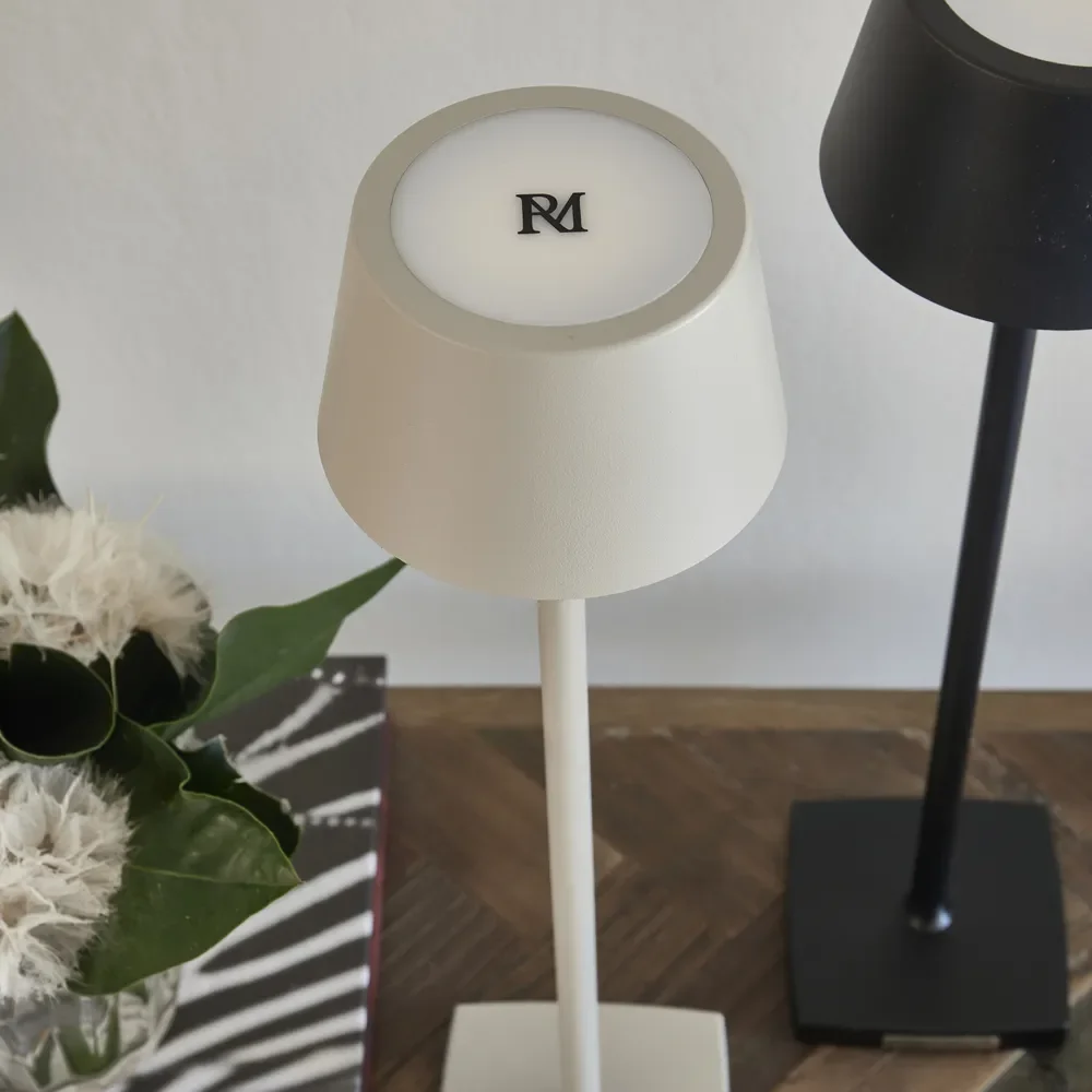 Luminee LED Lampa Micro USB black