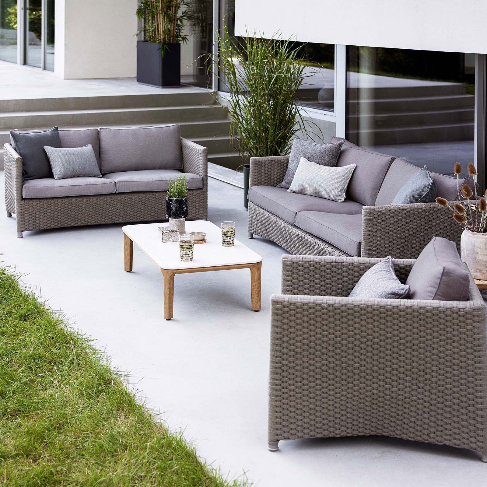 Diamond 2-Sits soffa Taupe 