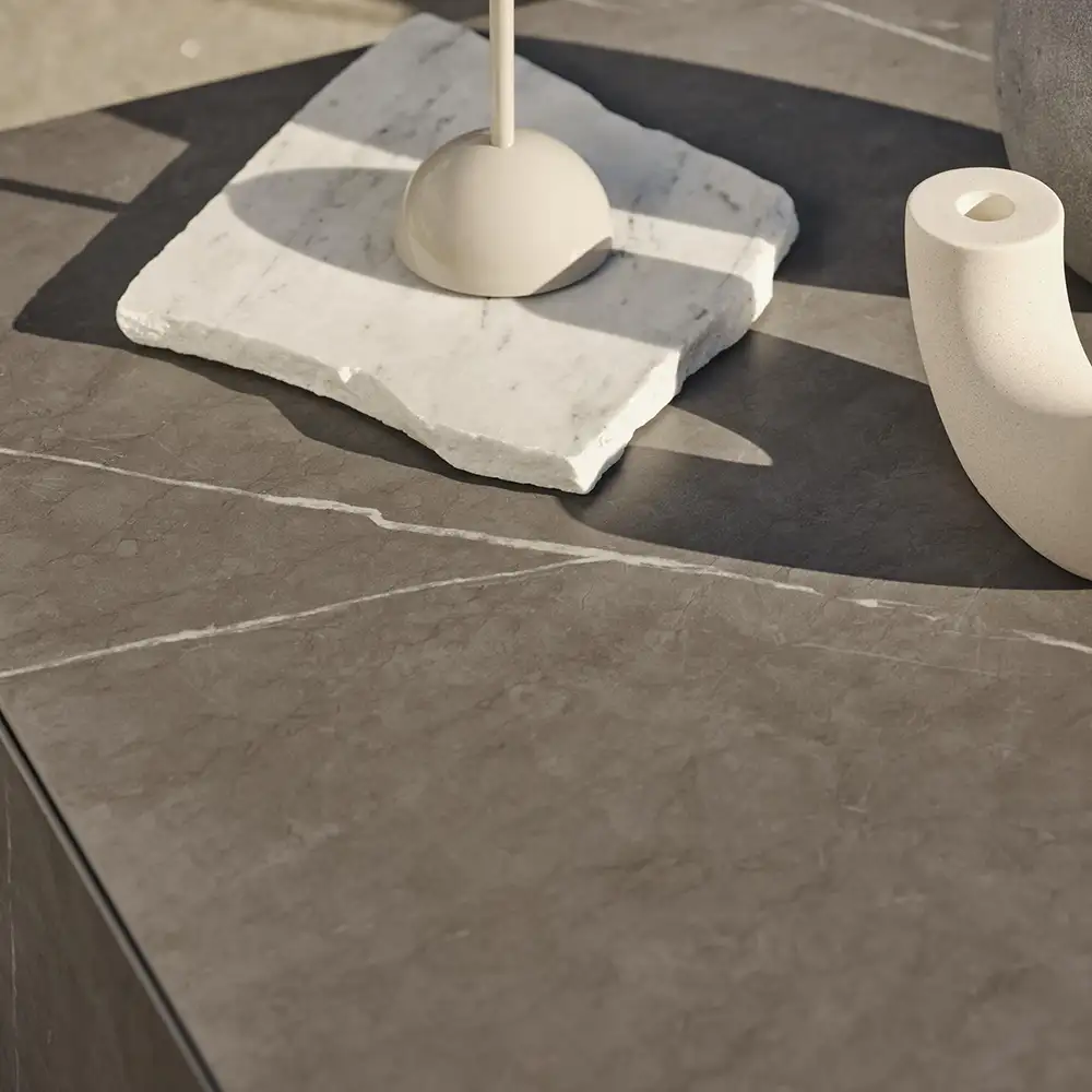 Zten soffbord 80x80 i grå marmor look 