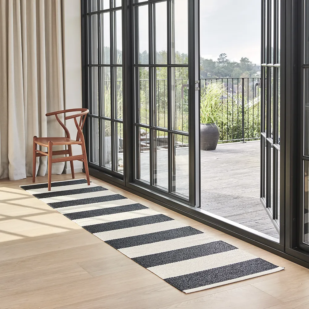 Bob matta Black/Vanilla 140 x 180 cm