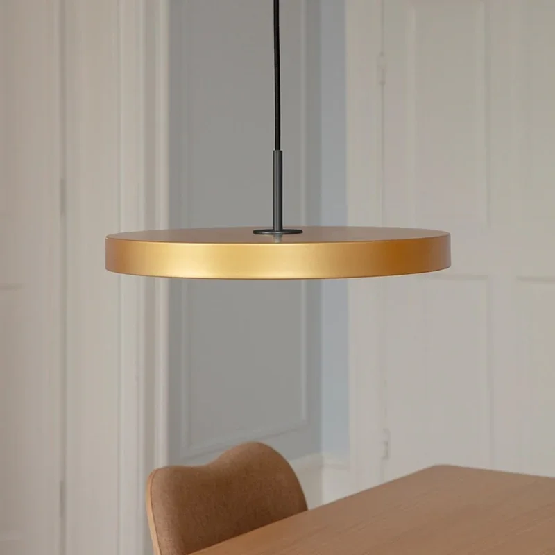 Asteria Plus Taklampa Ø43 cm Brass/Svart