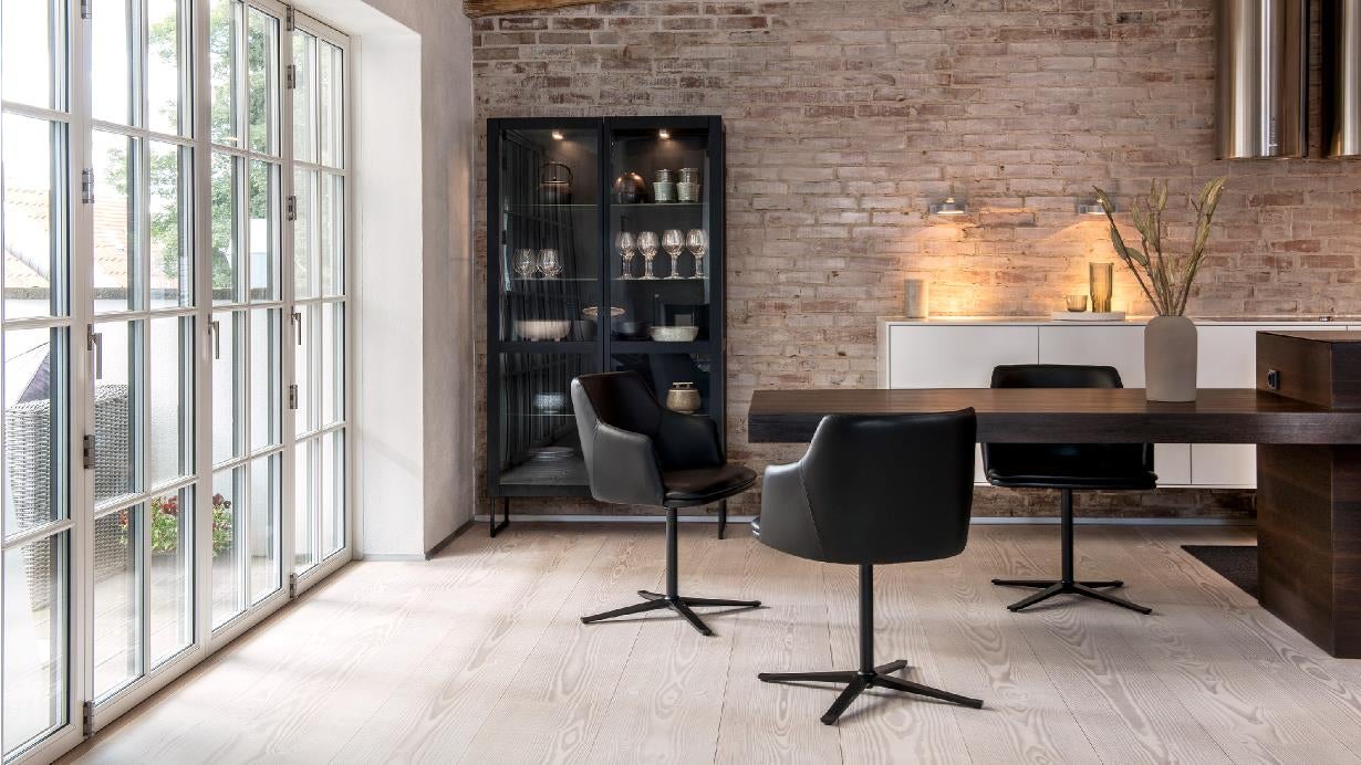 Sm55 Snurrstol med tyg i kategori 2