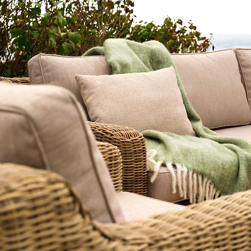 Glendon fåtölj rustik konstrotting 