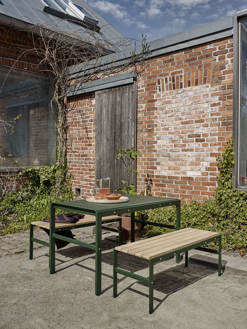 Reform bord 125 cm Svart/Teak