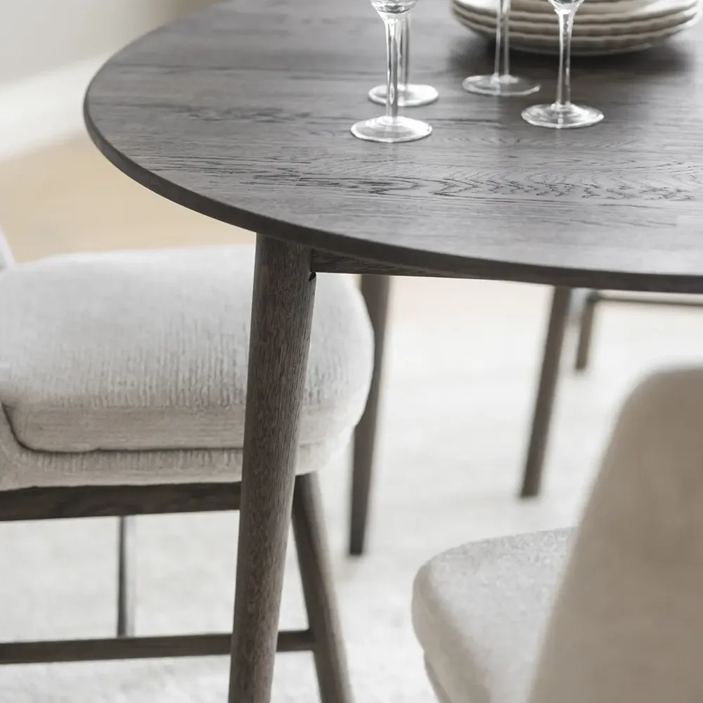 Tyler matbord Ø120-165-165 cm brun ek