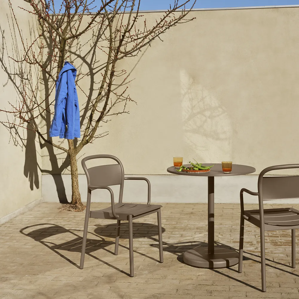 Linear Steel Cafébord Ø70 Taupe