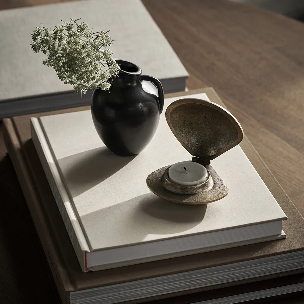 Ljusstake Clam i mässing