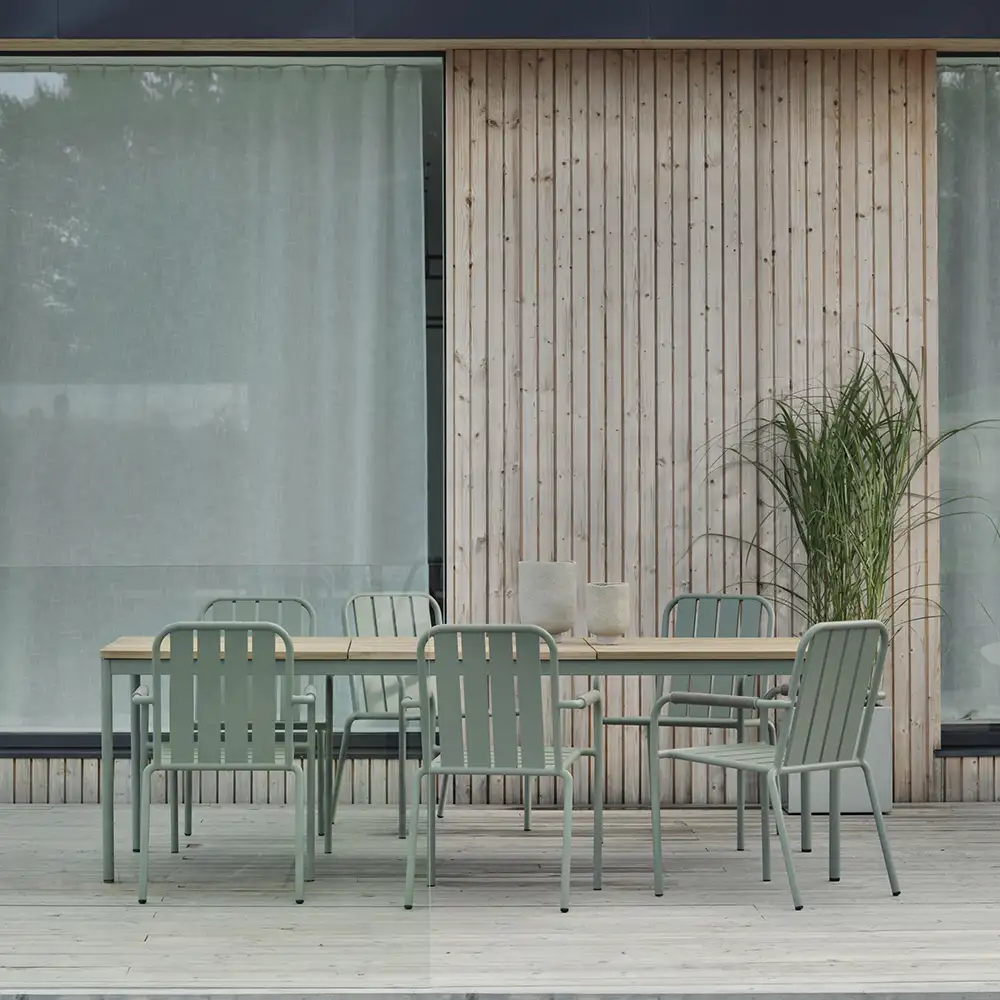 Innes karmstol dusty green 