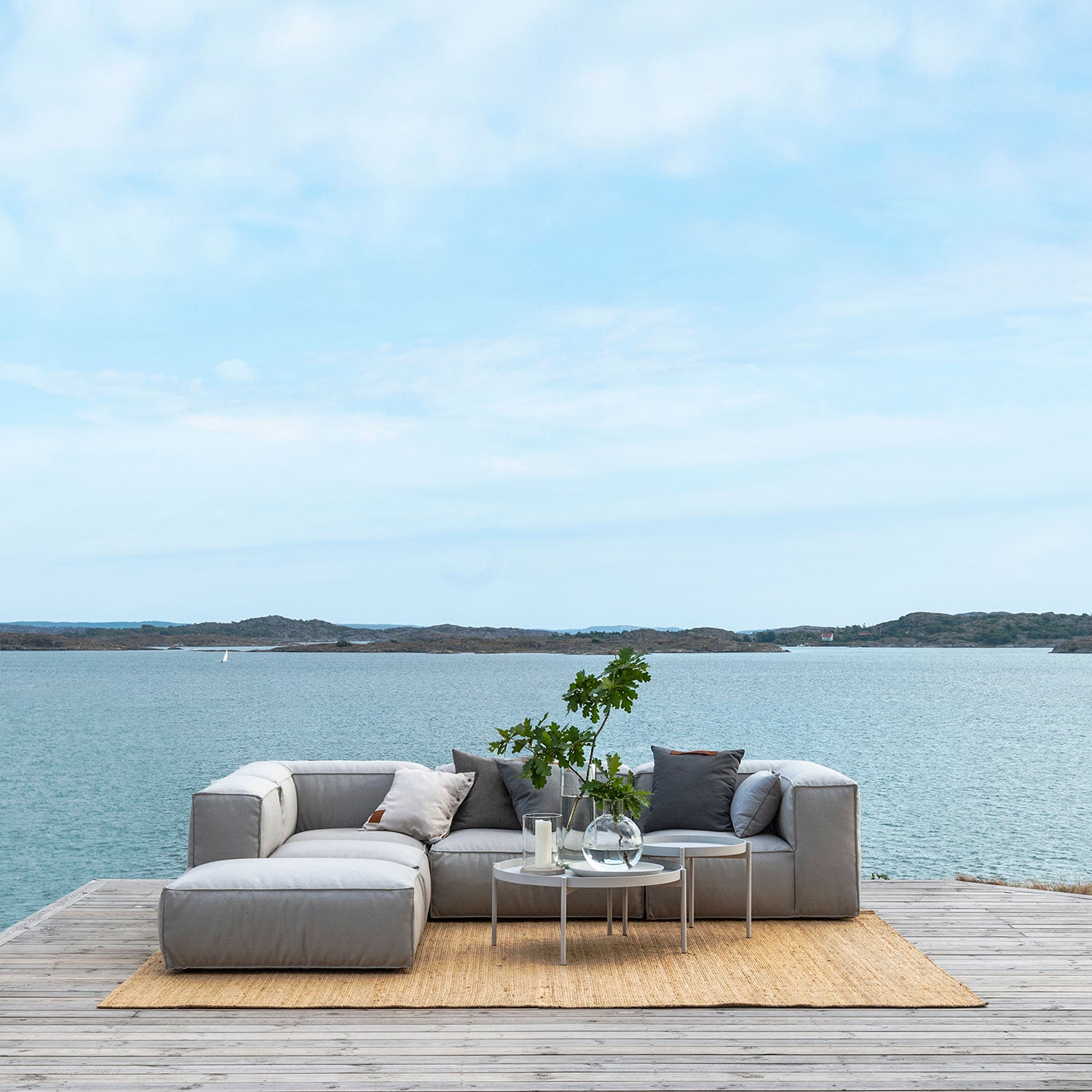 Asker Fotpall Ljusgrå 