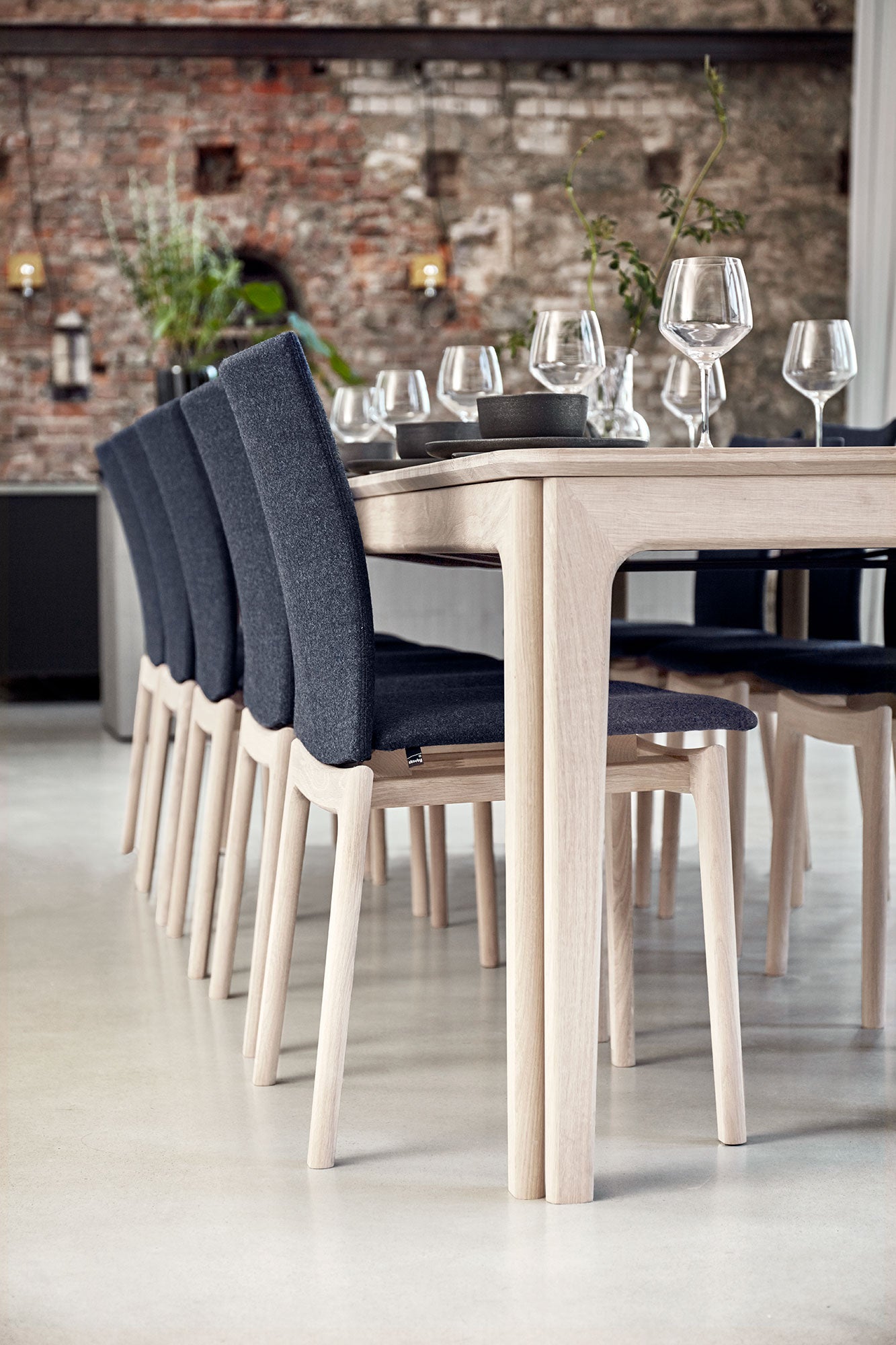 Sm27 Bord Ek Massiv Vitolja