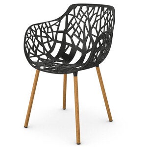 Forest karmstol med Iroko klädda ben Black 