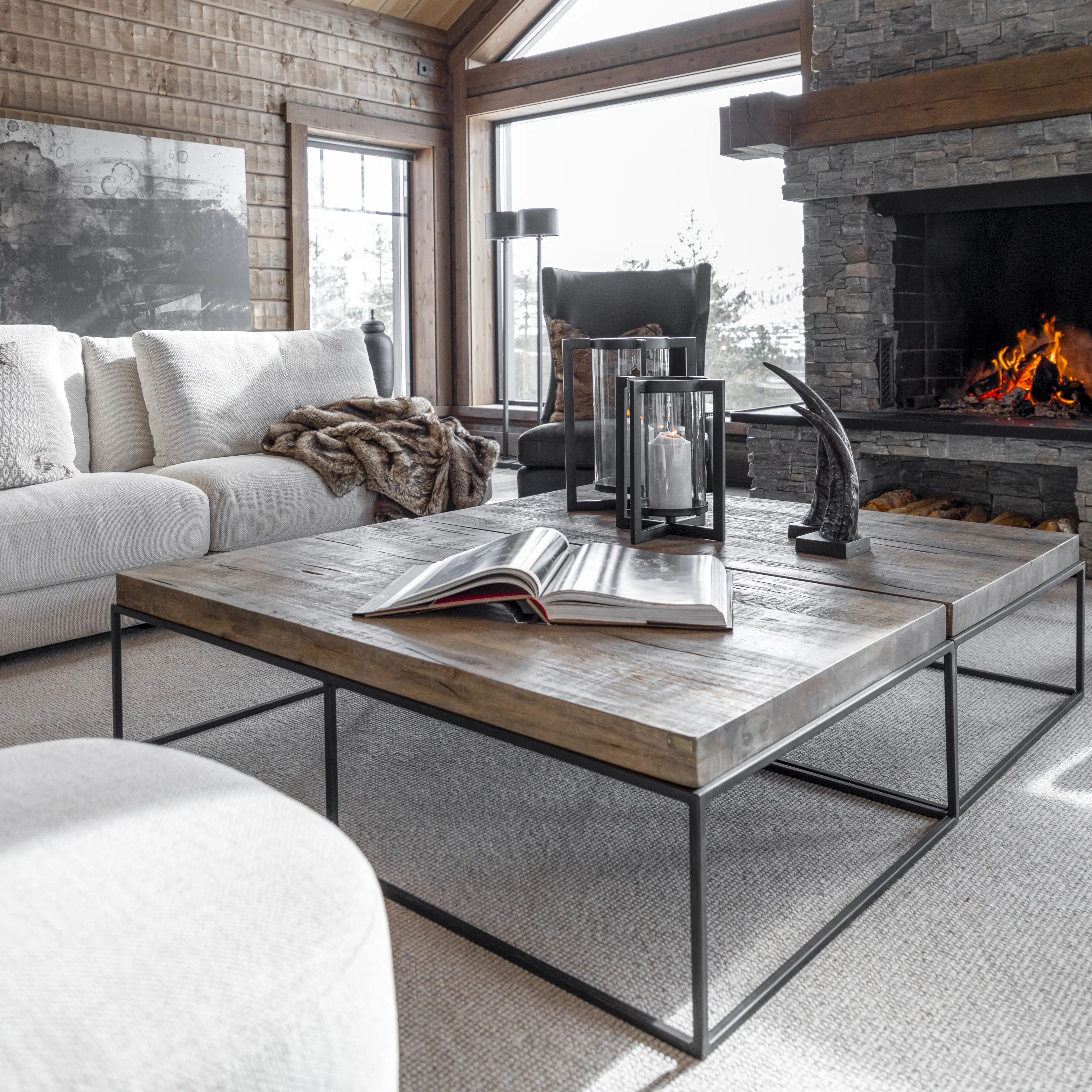 Soffbord Carlisle 100x100 cm silver back