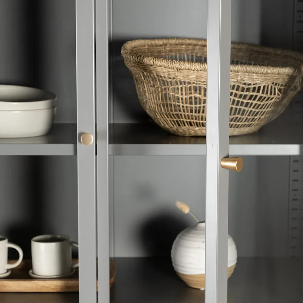 Bakal Vitrinskåp Ljusgrå