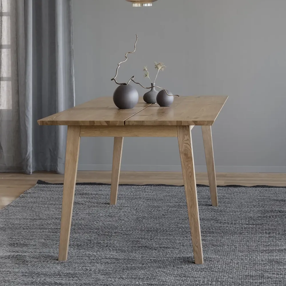 Melfort matbord 180x90 cm ek