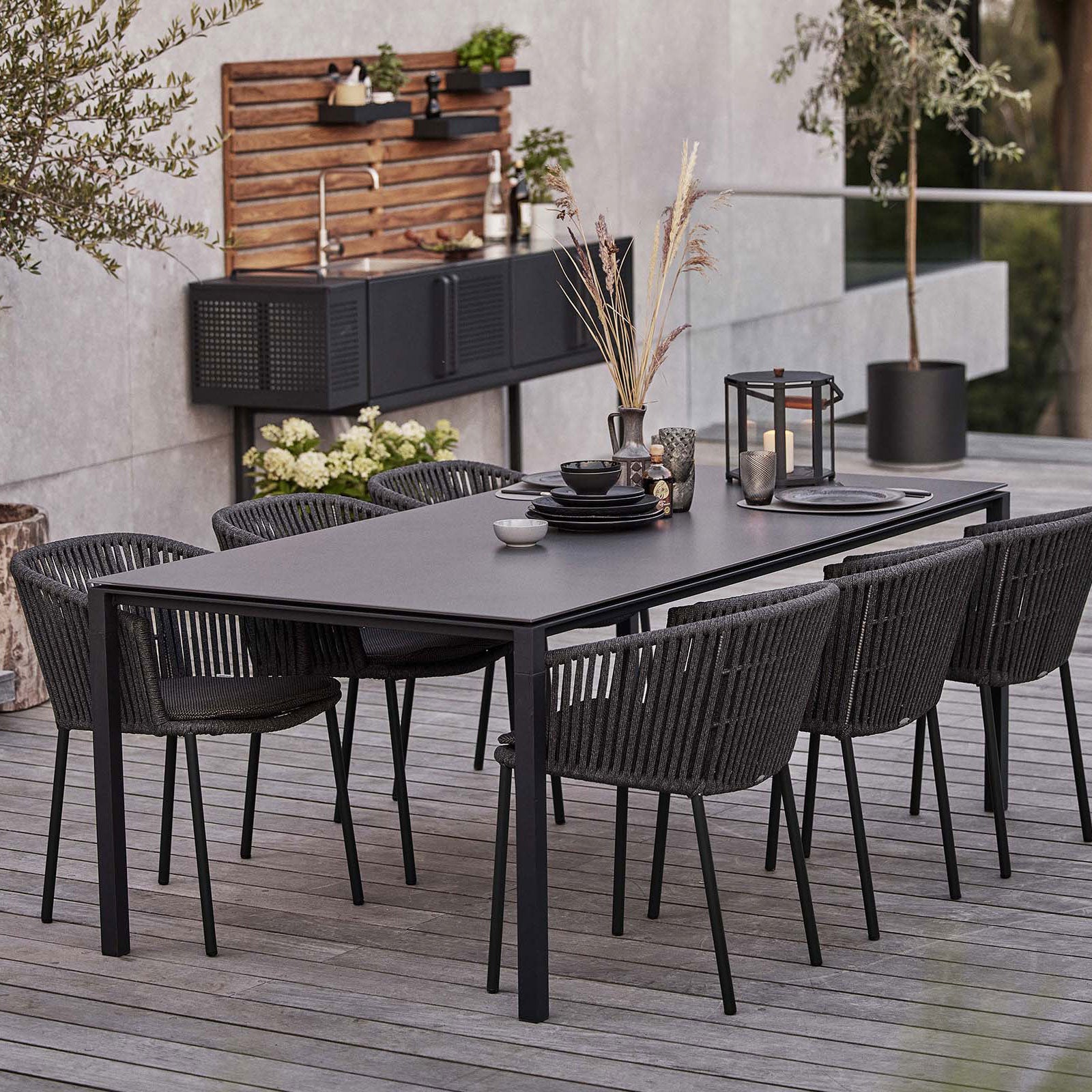 Moments Stapelstol Mörkgrå 