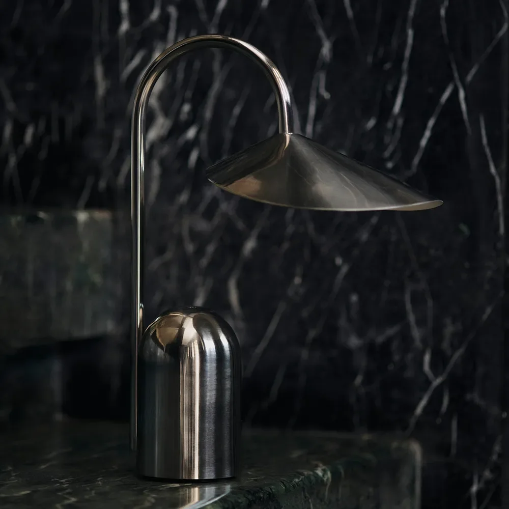 Arum Portabel Lampa Stainless Steel