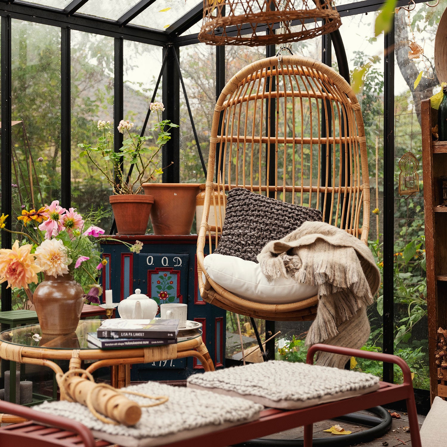 Vallda hänggung i rotting natur/vit 