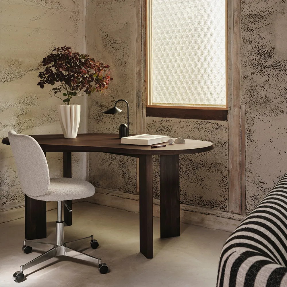 Tarn Skrivbord - Dark Stained Beech