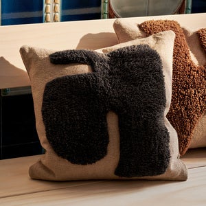 Lay Kudde 50x50 Sand/Dark Brown