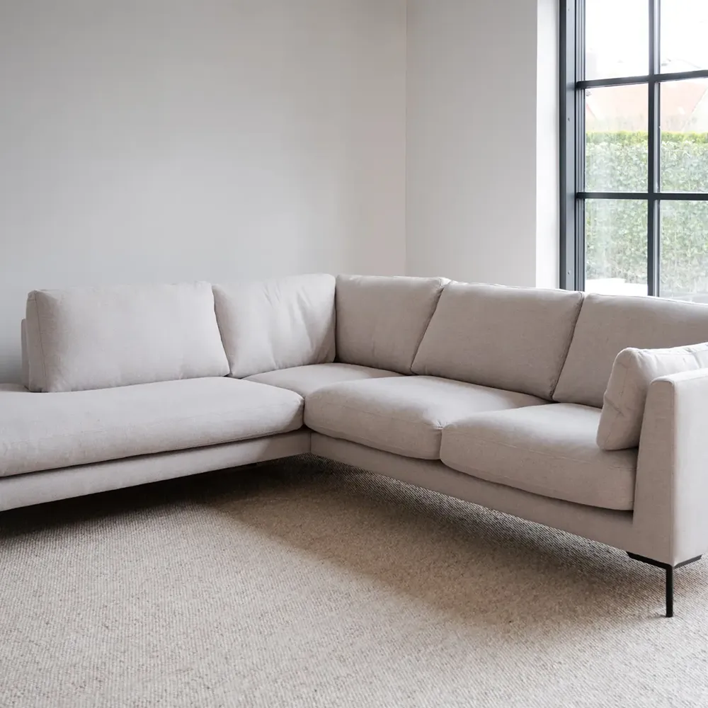 Corwin hörnsoffa 2,5+2,5-sits öppet avslut vänster tyg Rita ljusbeige
