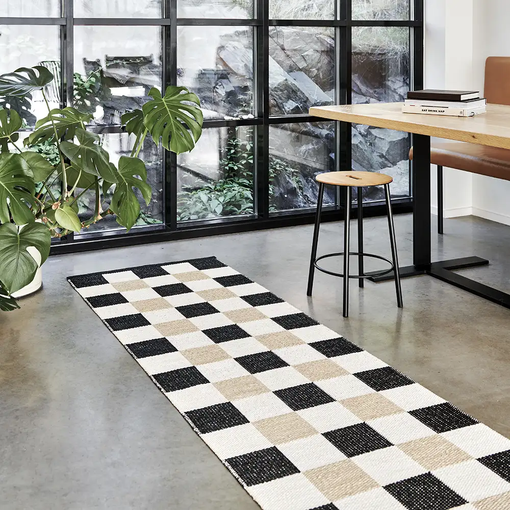 Pix matta 70x160 cm Black/Vanilla/Beige 