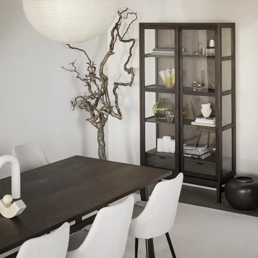 Hazelton vitrinskåp brunoljad ek