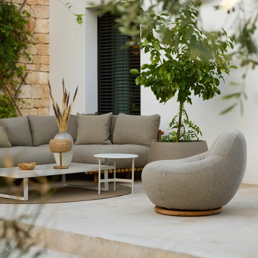 Gem loungefåtölj m/teak svirvel Light brown, Rise