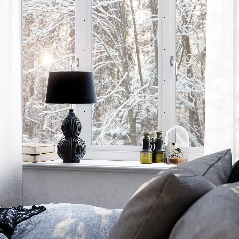 Lofty bordslampa svart