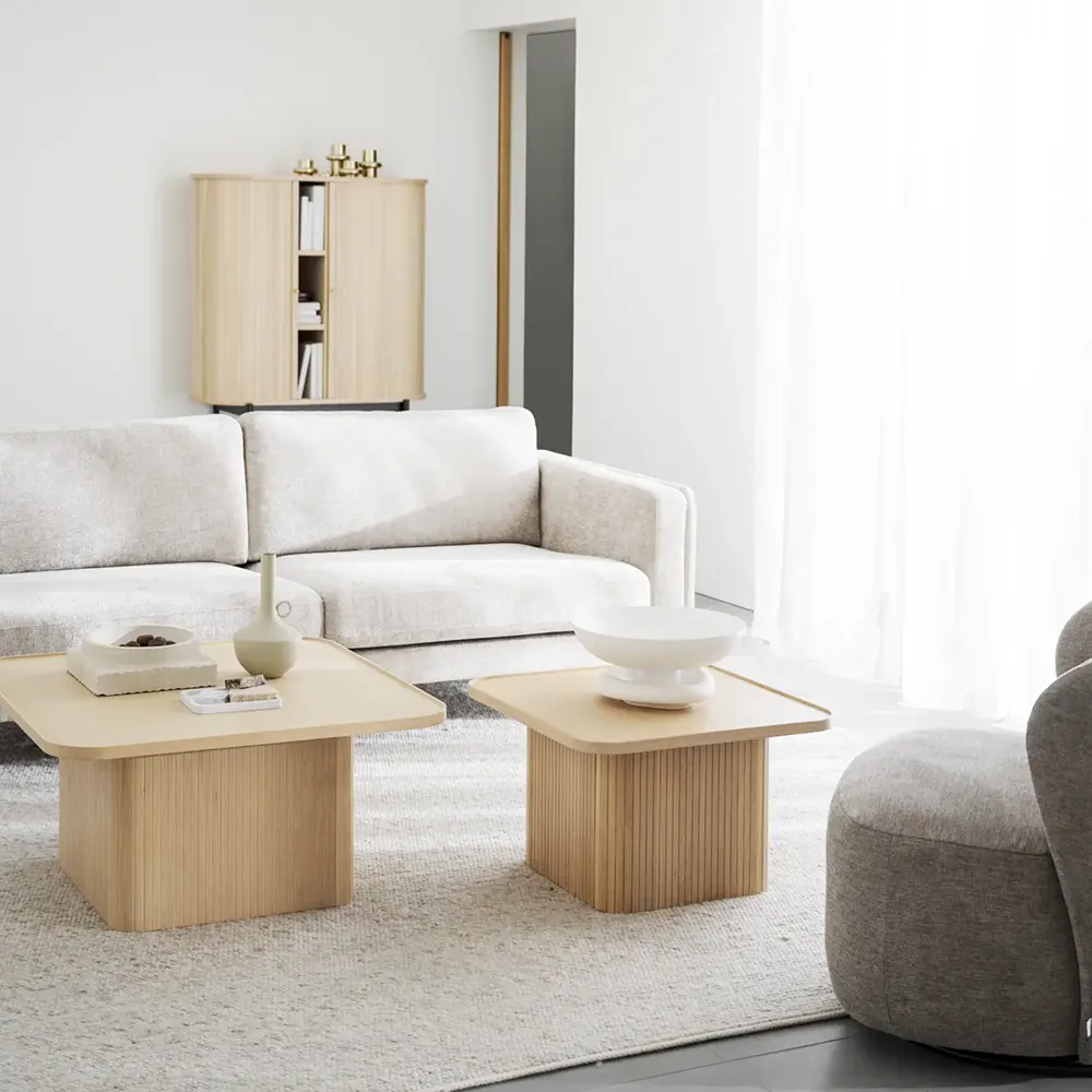 Sullivan soffbord 80x80 cm vitpigmenterad