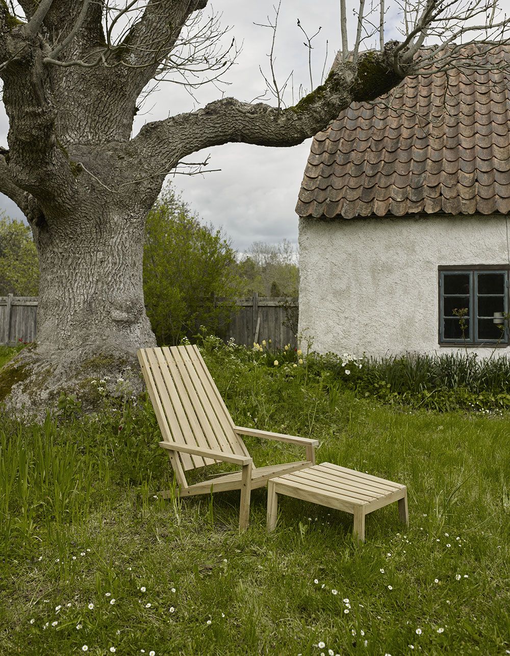 Between Lines däckstoldyna Grå