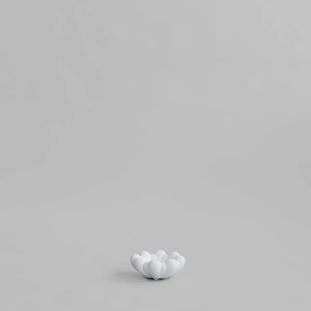 Handgjord Dekorationsskål Bloom Bone White Ø 15,5 cm