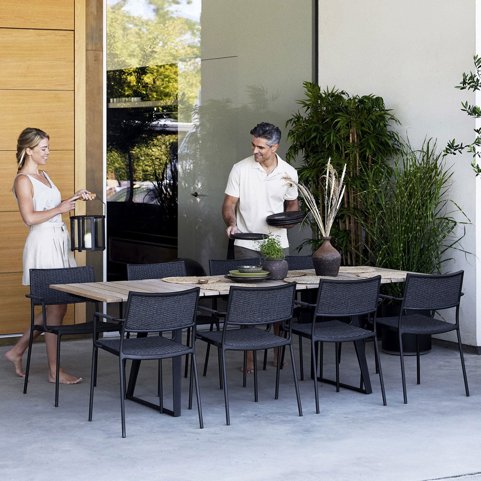 Less Karmstol Dark Grey 