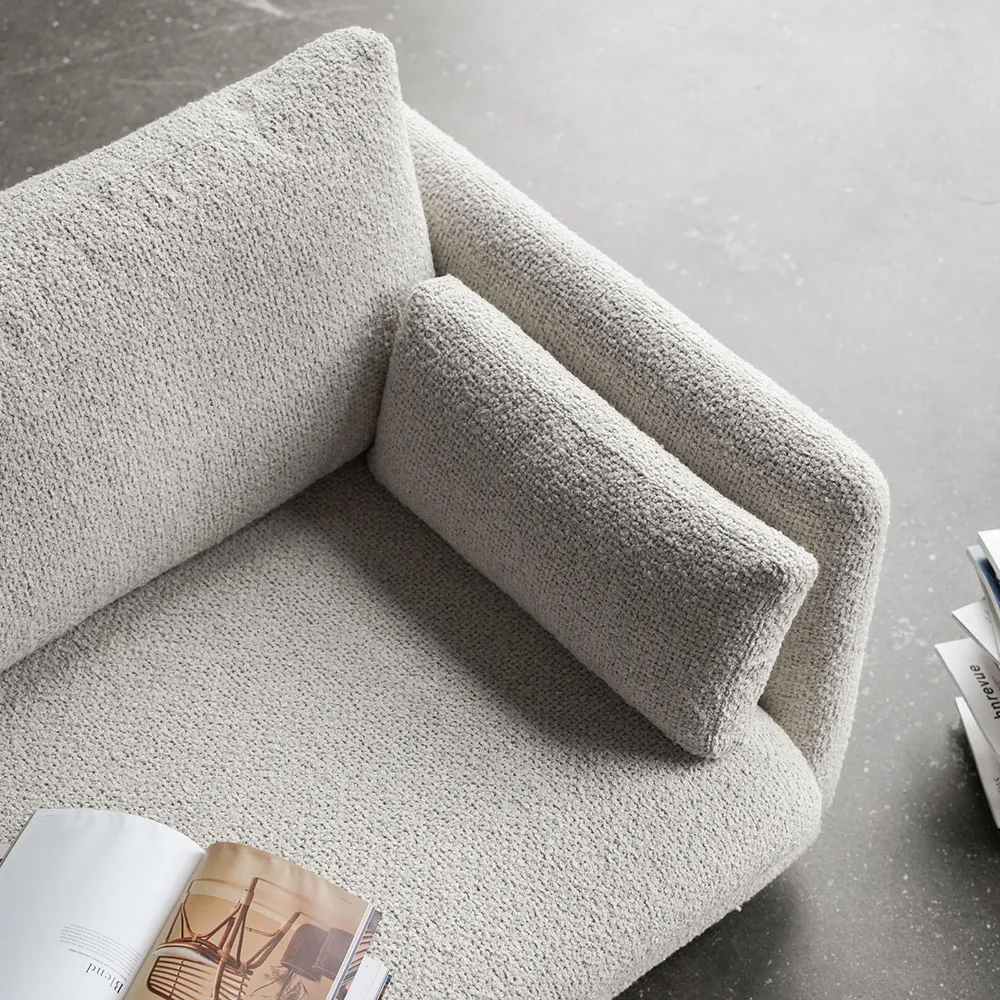 Bloom 2-sits soffa m/sockel Sand
