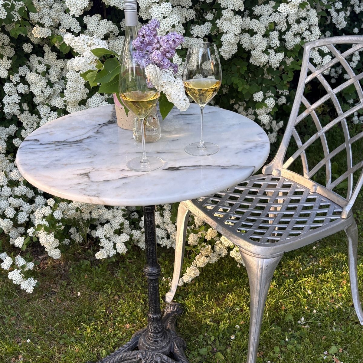 Loire marmor bord 60 vit