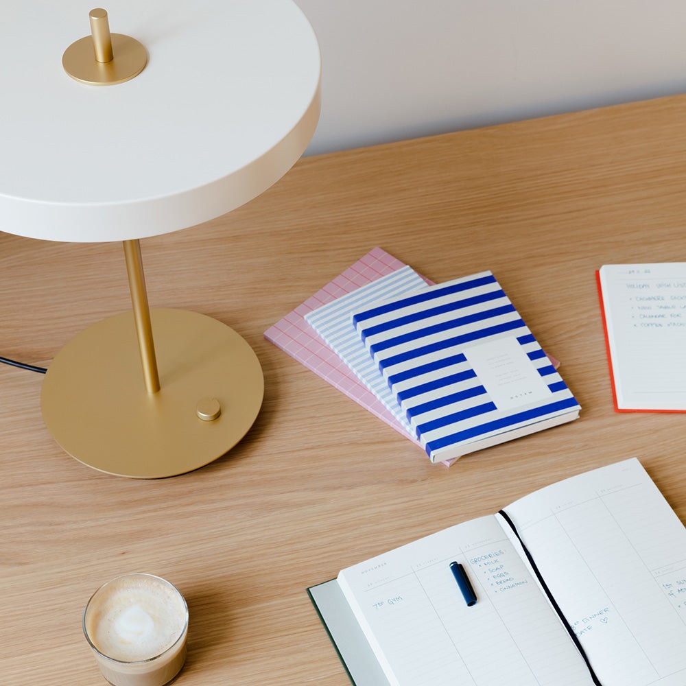 Asteria table Bordslampa Ø31 cm Pearl White