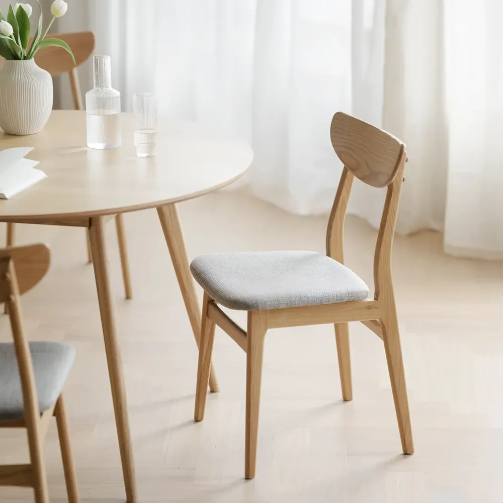 Rodham stol ek/ljusgrått