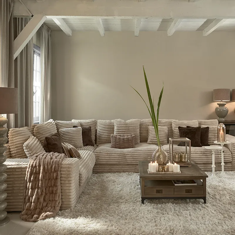 The Hoxton soffbord 90x90 cm