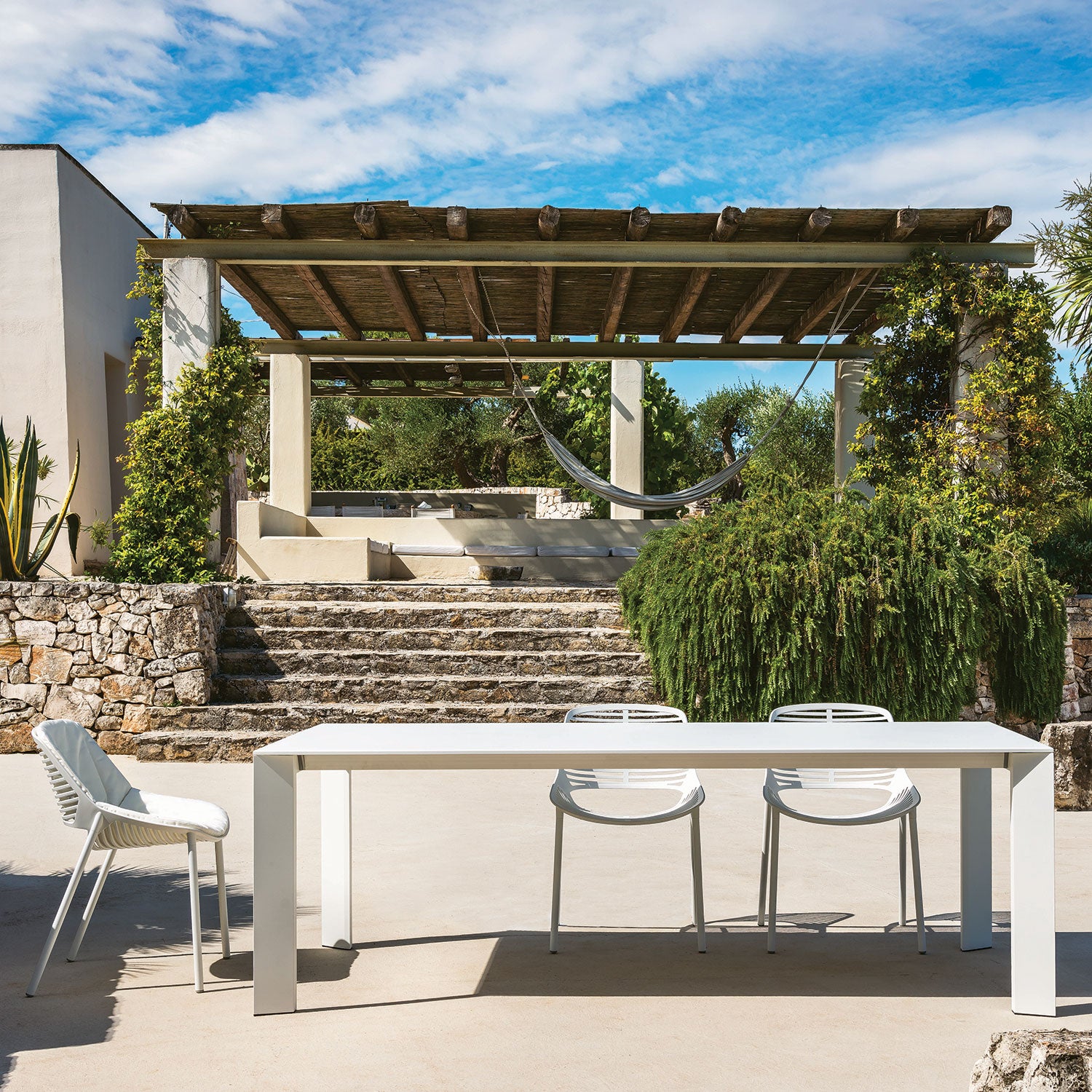 Niwa matstol Terracotta 