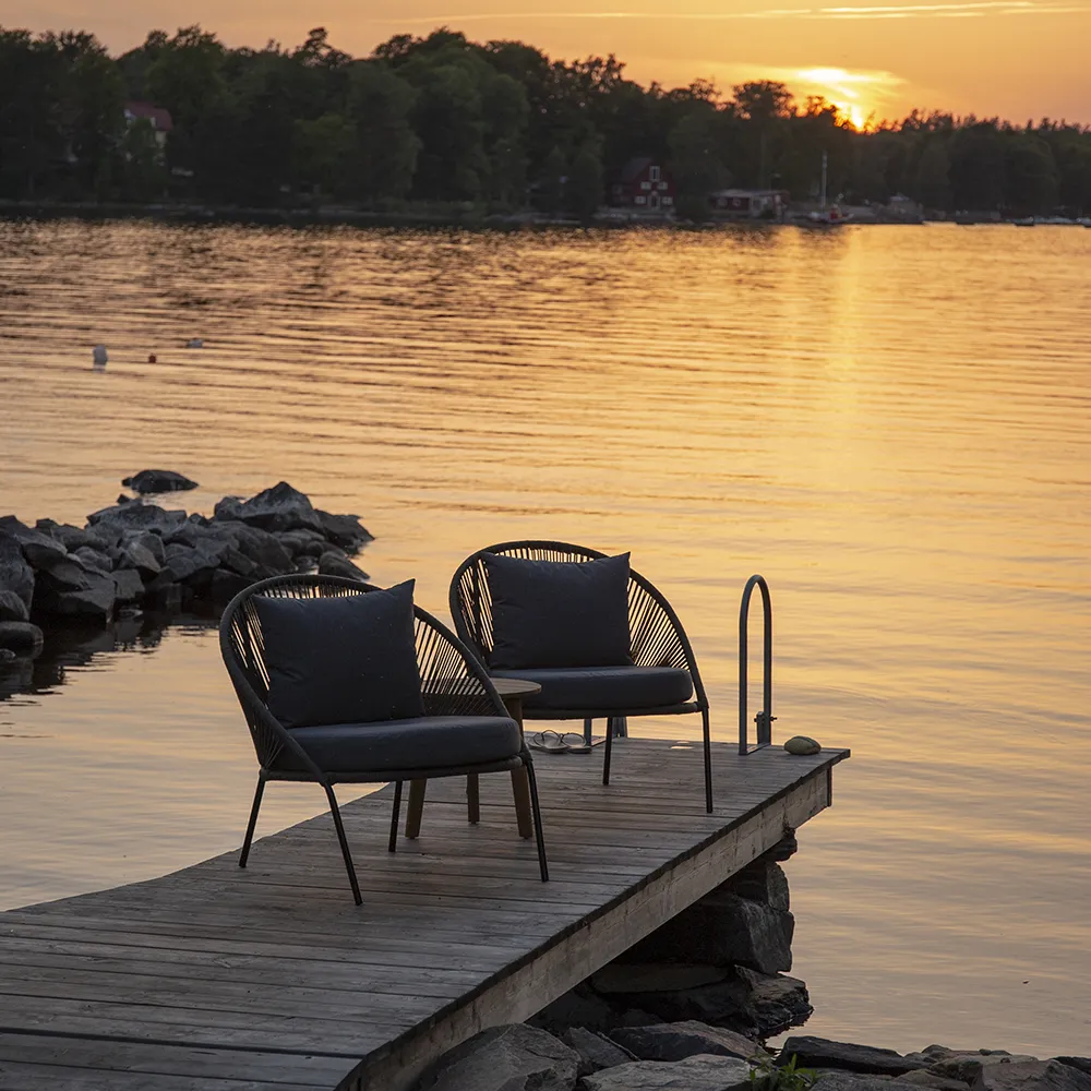 Lindos Fåtölj svart 