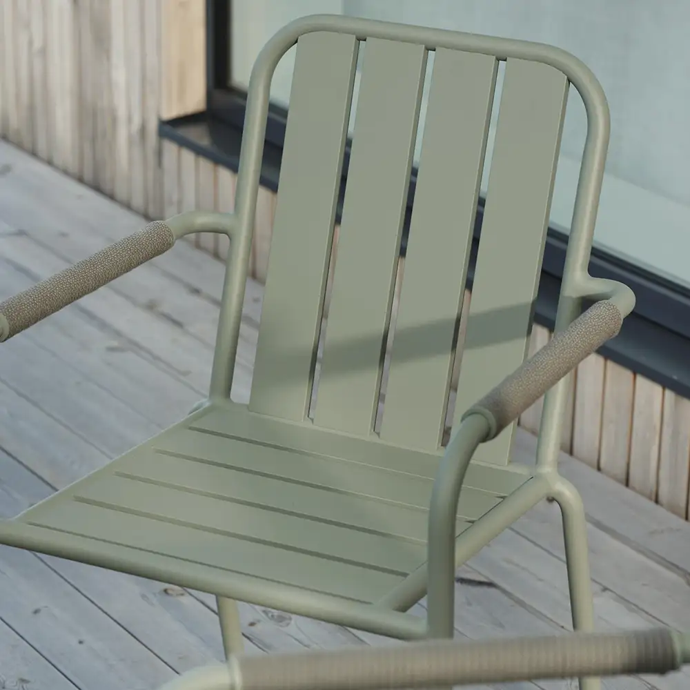 Innes karmstol dusty green 