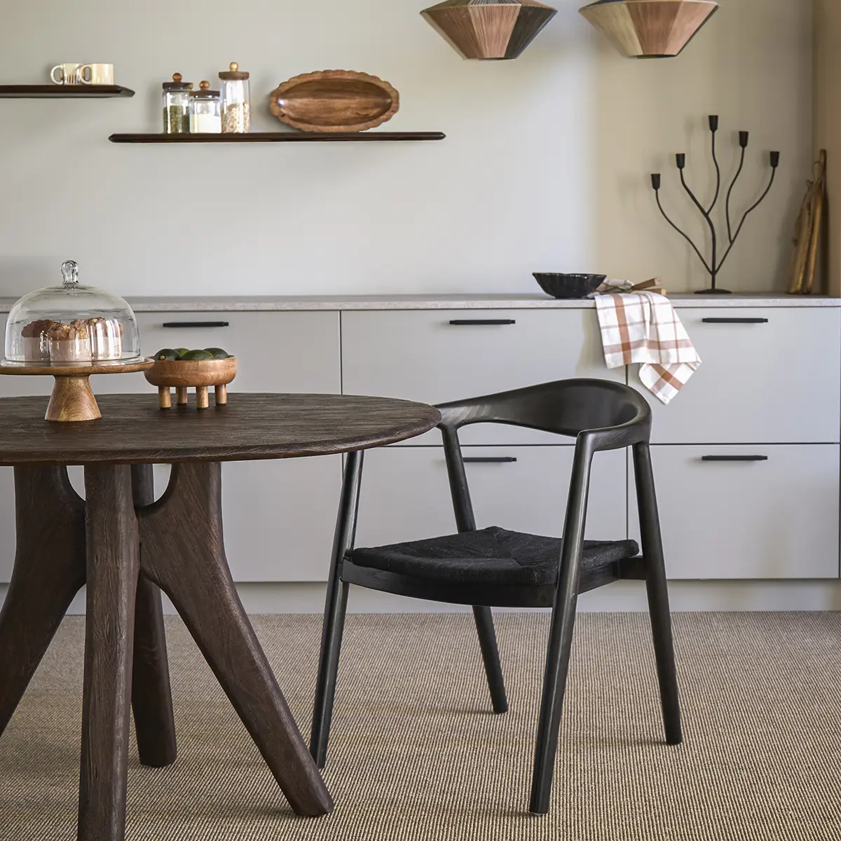 PORTLAND Karmstol svart